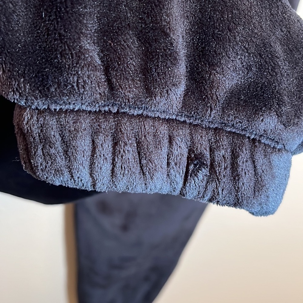 ATHLETA Double Cozy Karma Black Loungewear Jogger Sweatpants - Picture 12 of 15